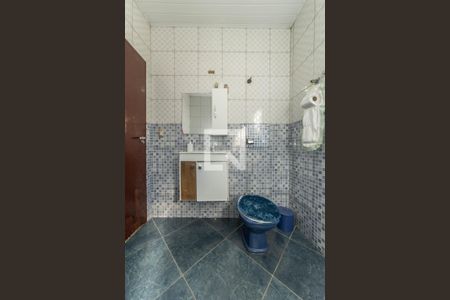 Casa à venda com 174m², 4 quartos e 2 vagasBanheiro Social