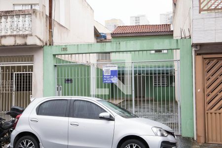Fachada de casa para alugar com 1 quarto, 50m² em Centro, Diadema