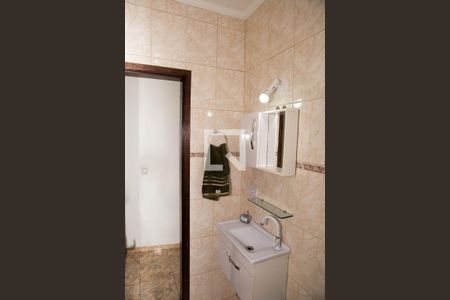 Casa para alugar com 50m², 1 quarto e 4 vagas Casa para alugar com 50m², 1 quarto e 4 vagasBanheiro