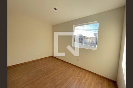 Casa à venda com 185m², 3 quartos e 2 vagasQuarto 2