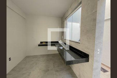 Cozinha de casa à venda com 3 quartos, 185m² em Itapoã, Belo Horizonte