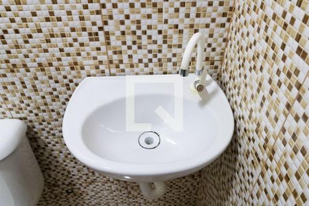 Casa para alugar com 40m², 1 quarto e sem vaga Casa para alugar com 40m², 1 quarto e sem vagaBanheiro