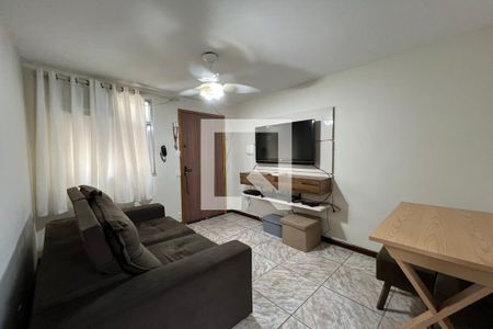 Sala de apartamento para alugar com 3 quartos, 48m² em Taquara, Rio de Janeiro