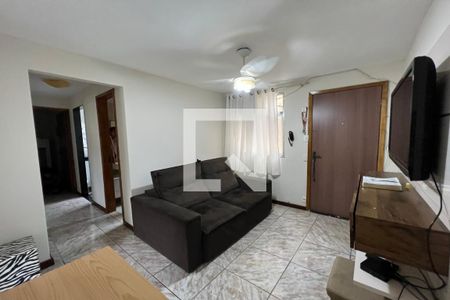 Sala de apartamento para alugar com 3 quartos, 48m² em Taquara, Rio de Janeiro