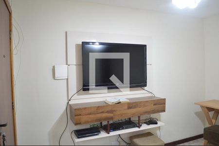 Sala de apartamento para alugar com 3 quartos, 48m² em Taquara, Rio de Janeiro