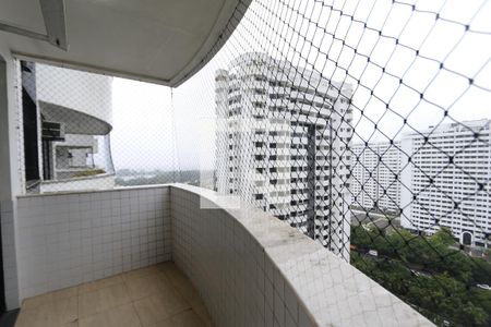 varanda de apartamento para alugar com 3 quartos, 86m² em Barra da Tijuca, Rio de Janeiro