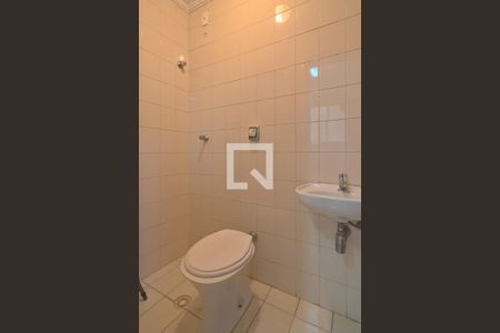 Apartamento à venda com 104m², 3 quartos e 1 vaga Apartamento à venda com 104m², 3 quartos e 1 vagaBanheiro de serviço