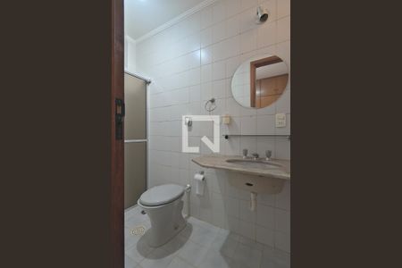 Apartamento à venda com 104m², 3 quartos e 1 vaga Apartamento à venda com 104m², 3 quartos e 1 vagaBanheiro da Suíte