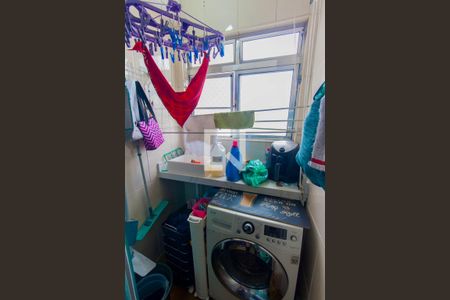 Lavanderia de apartamento para alugar com 3 quartos, 64m² em Vila Ema, São Paulo