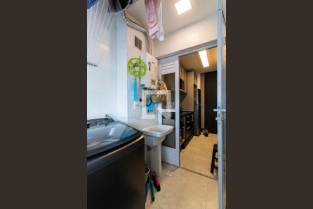 Apartamento à venda com 60m², 2 quartos e 1 vaga Apartamento à venda com 60m², 2 quartos e 1 vagaÁrea de Serviço