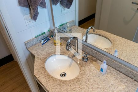 Apartamento à venda com 60m², 2 quartos e 1 vaga Apartamento à venda com 60m², 2 quartos e 1 vagaBanheiro Social