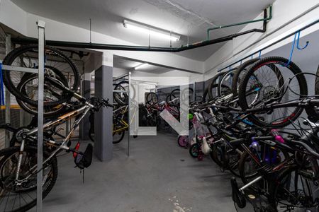 Apartamento à venda com 60m², 2 quartos e 1 vaga Apartamento à venda com 60m², 2 quartos e 1 vagaÁrea comum - Bicicletário