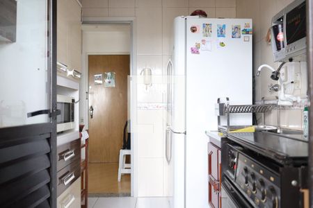 Apartamento para alugar com 82m², 2 quartos e 1 vagacozinha