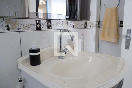 Apartamento para alugar com 82m², 2 quartos e 1 vagabanheiro corredor