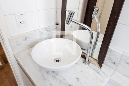 Banheiro de apartamento para alugar com 2 quartos, 48m² em Vila Gonçalves, São Bernardo do Campo