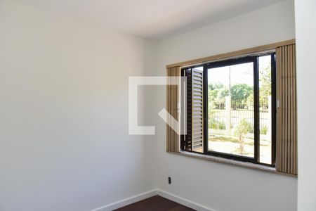 Quarto 1 de apartamento para alugar com 2 quartos, 52m² em Sarandi, Porto Alegre