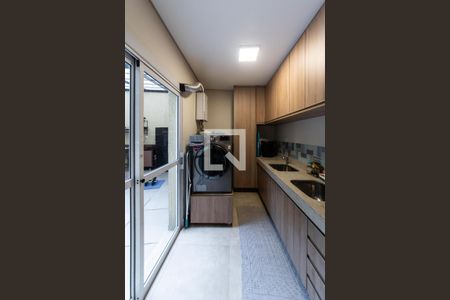 Casa à venda com 208m², 3 quartos e 5 vagas Casa à venda com 208m², 3 quartos e 5 vagasLavanderia