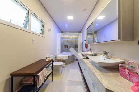 Casa à venda com 208m², 3 quartos e 5 vagas Casa à venda com 208m², 3 quartos e 5 vagasBanheiro da Suíte 3