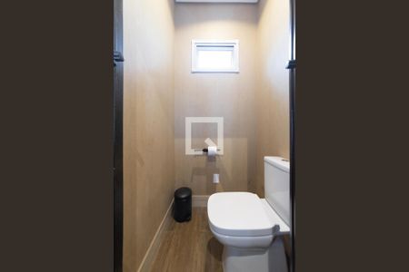 Casa à venda com 208m², 3 quartos e 5 vagas Casa à venda com 208m², 3 quartos e 5 vagasLavabo