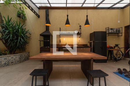 Casa à venda com 208m², 3 quartos e 5 vagas Casa à venda com 208m², 3 quartos e 5 vagasEspaço Gourmet