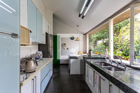 Casa à venda com 424m², 5 quartos e 4 vagasCozinha