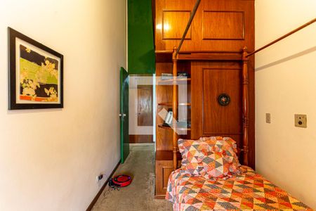 Casa à venda com 424m², 5 quartos e 4 vagasQuarto 2