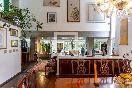 Casa à venda com 424m², 5 quartos e 4 vagasSala de Jantar
