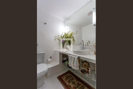 Casa à venda com 424m², 5 quartos e 4 vagasLavabo