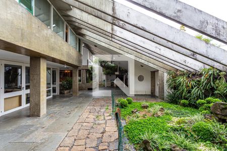 Casa à venda com 424m², 5 quartos e 4 vagasFrente do Imóvel 