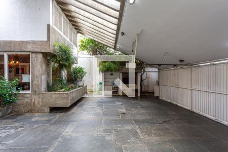 Casa à venda com 424m², 5 quartos e 4 vagasFrente do Imóvel