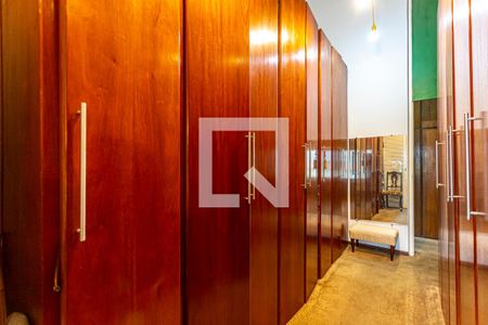 Casa à venda com 424m², 5 quartos e 4 vagasQuarto 3