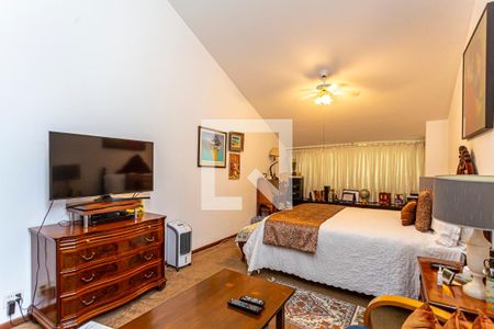 Casa à venda com 424m², 5 quartos e 4 vagasSuite Master