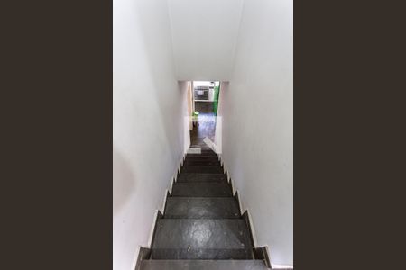 Casa à venda com 424m², 5 quartos e 4 vagasÁrea de Serviço - Escada Serviço