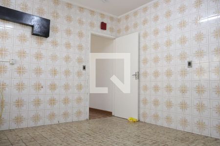 Casa à venda com 200m², 3 quartos e 2 vagascozinha