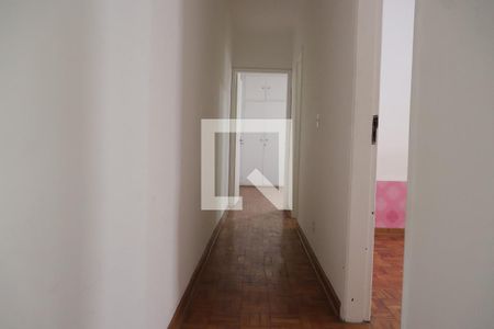 Casa à venda com 200m², 3 quartos e 2 vagascorredor