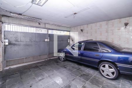 Casa à venda com 300m², 2 quartos e 2 vagas Casa à venda com 300m², 2 quartos e 2 vagasGaragem