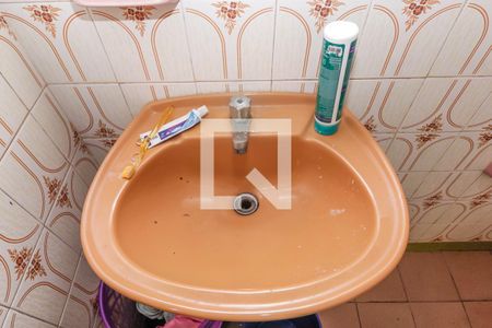 Casa à venda com 300m², 2 quartos e 2 vagas Casa à venda com 300m², 2 quartos e 2 vagasBanheiro 2