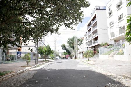 Apartamento à venda com 61m², 2 quartos e 2 vagasVista da Rua