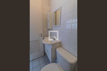 Apartamento para alugar com 127m², 4 quartos e 2 vagasBanheiro de Serviço