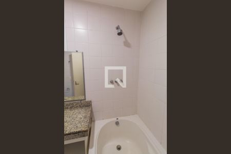 Apartamento para alugar com 127m², 4 quartos e 2 vagasBanheiro do Quarto 4