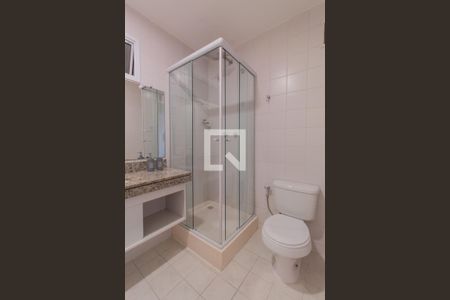 Apartamento para alugar com 127m², 4 quartos e 2 vagasBanheiro do Quarto 2