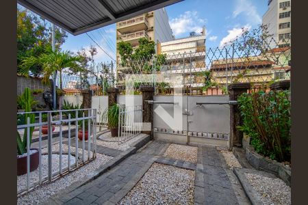 Garagem de casa para alugar com 2 quartos, 160m² em Vila Isabel, Rio de Janeiro
