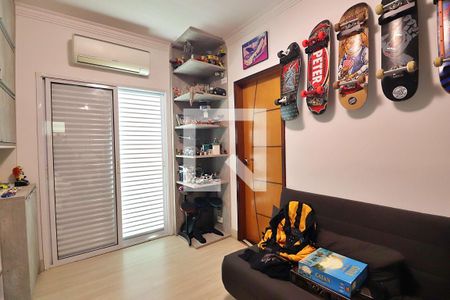 Casa à venda com 210m², 3 quartos e 2 vagasSuíte 2