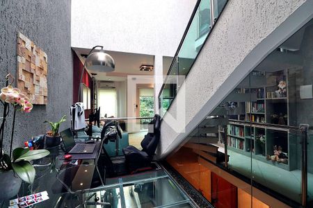 Casa à venda com 210m², 3 quartos e 2 vagasEscritório