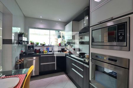 Casa à venda com 210m², 3 quartos e 2 vagasCozinha