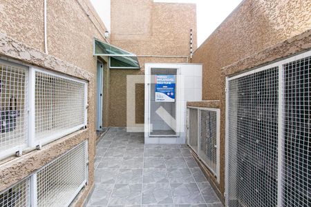 Apartamento à venda com 46m², 2 quartos e sem vagaÁrea Comum - Entrada