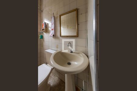 Apartamento à venda com 50m², 2 quartos e sem vaga Apartamento à venda com 50m², 2 quartos e sem vagaBanheiro