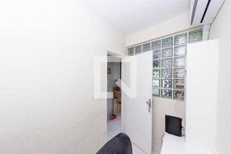 Casa à venda com 142m², 2 quartos e sem vaga Casa à venda com 142m², 2 quartos e sem vagaEscritório