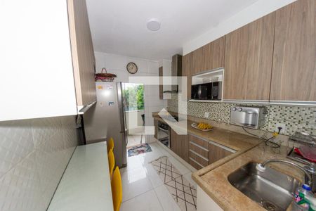 Casa à venda com 142m², 2 quartos e sem vaga Casa à venda com 142m², 2 quartos e sem vagaCozinha