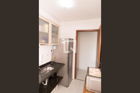 Apartamento à venda com 56m², 2 quartos e 1 vaga Apartamento à venda com 56m², 2 quartos e 1 vagaCozinha